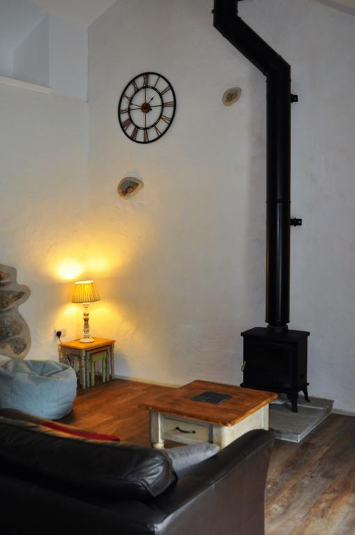 The Barn At Cae Bach Villa Gwalchmai Kültér fotó